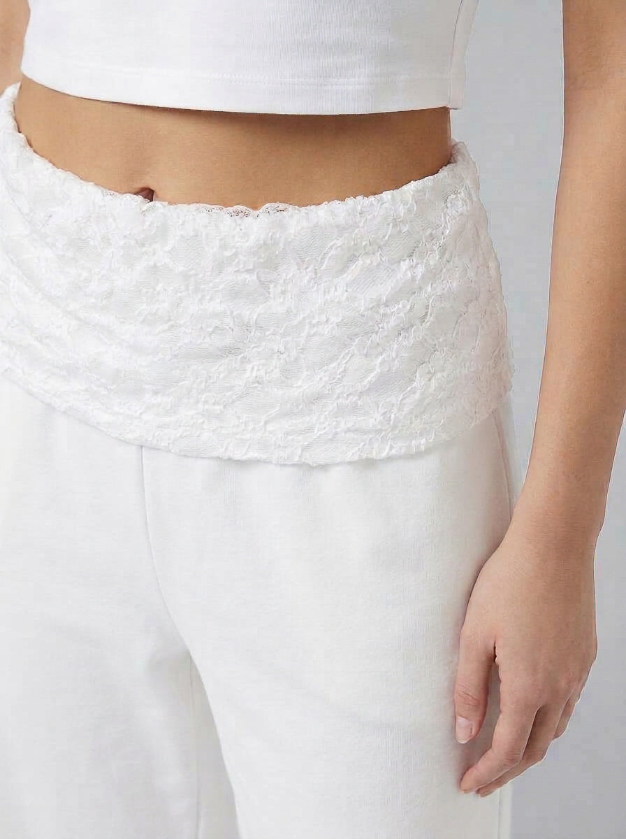 Beli Dantel Detaylı Beyaz Geniş Paça Kadın Pantolon